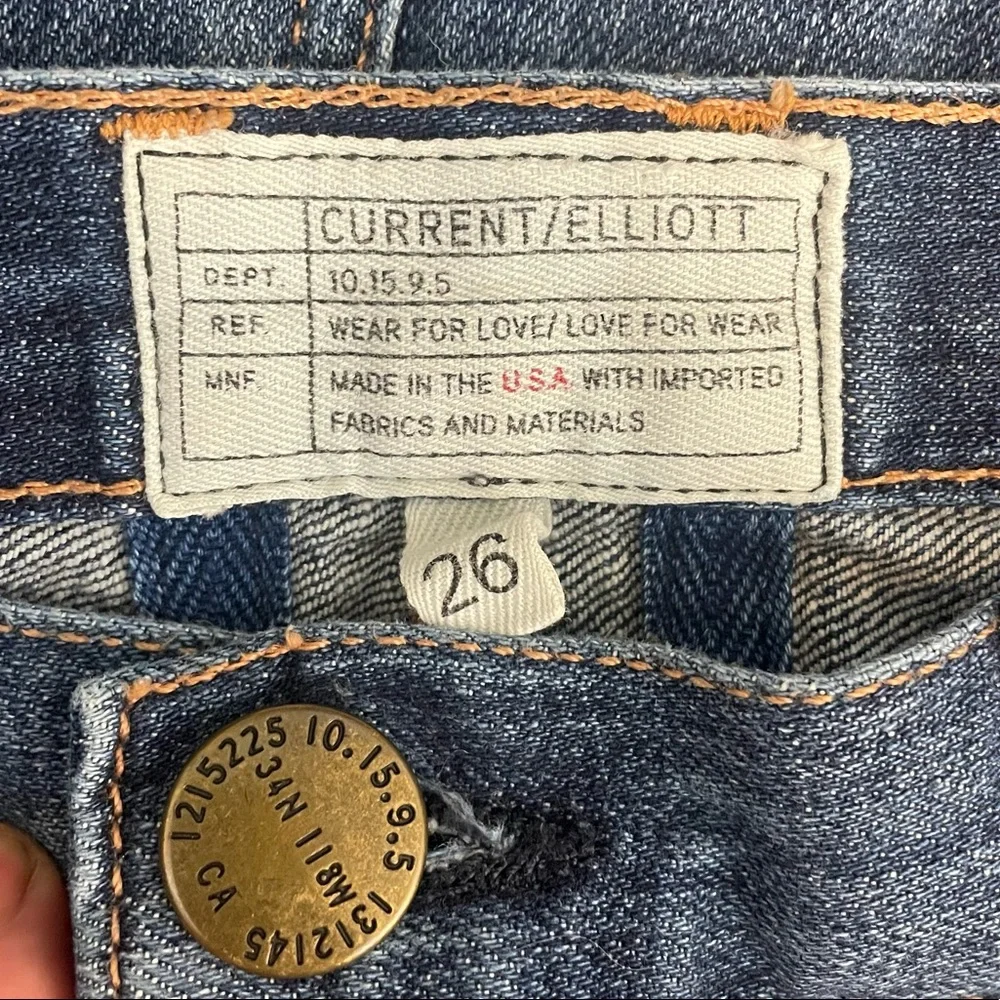 Current Elliott The Boyfriend Short In Love Denim